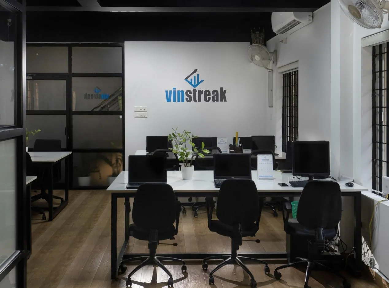 SME accounting and tax consulting illustration